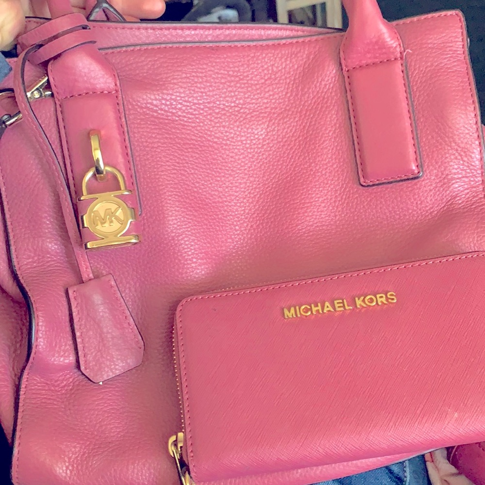 Michael Kors Matching Purse and Wallet